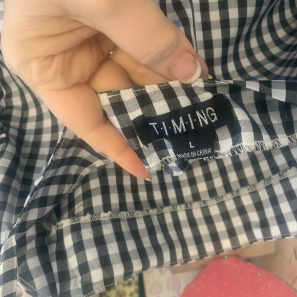 - 5 for $25- NWT Size Large Cold Shoulder Top by TIMING - Picture 12 of 13